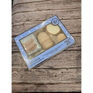 Holler and Glow Skin Basics Skincare Accessories 4-Piece Starter Kit New (53)